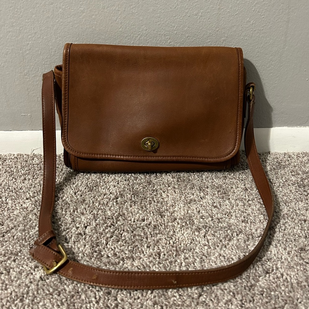 Vintage Coach Ridgefield Flap Bag 9812